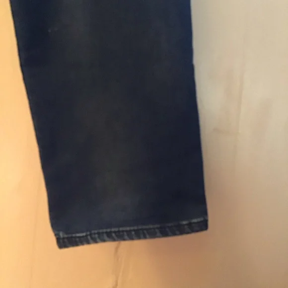 SILVER PULL ON ELASTIC WAIST LEGGING  (L) - Picture 3 of 7